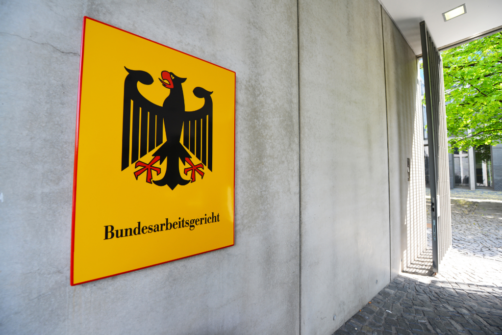 beschäftigungsanspruch des arbeitnehmers-freistellungsklauseln im Arbeitsvertrag